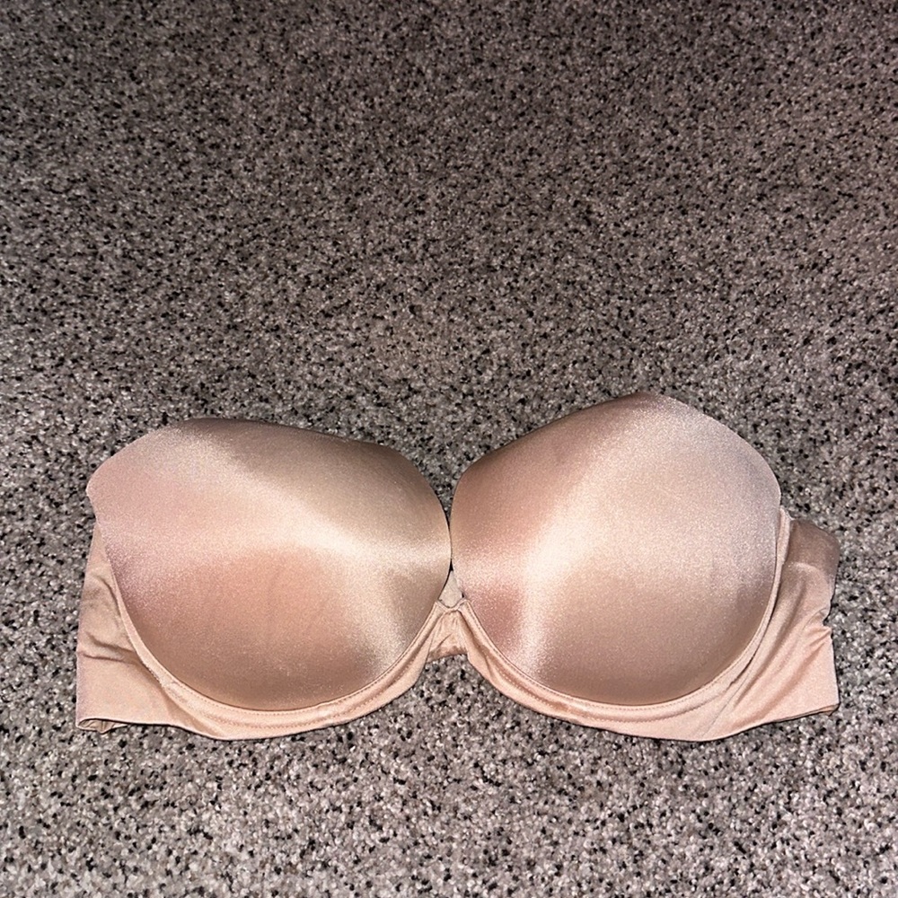 38D Strapless Push Up Bra